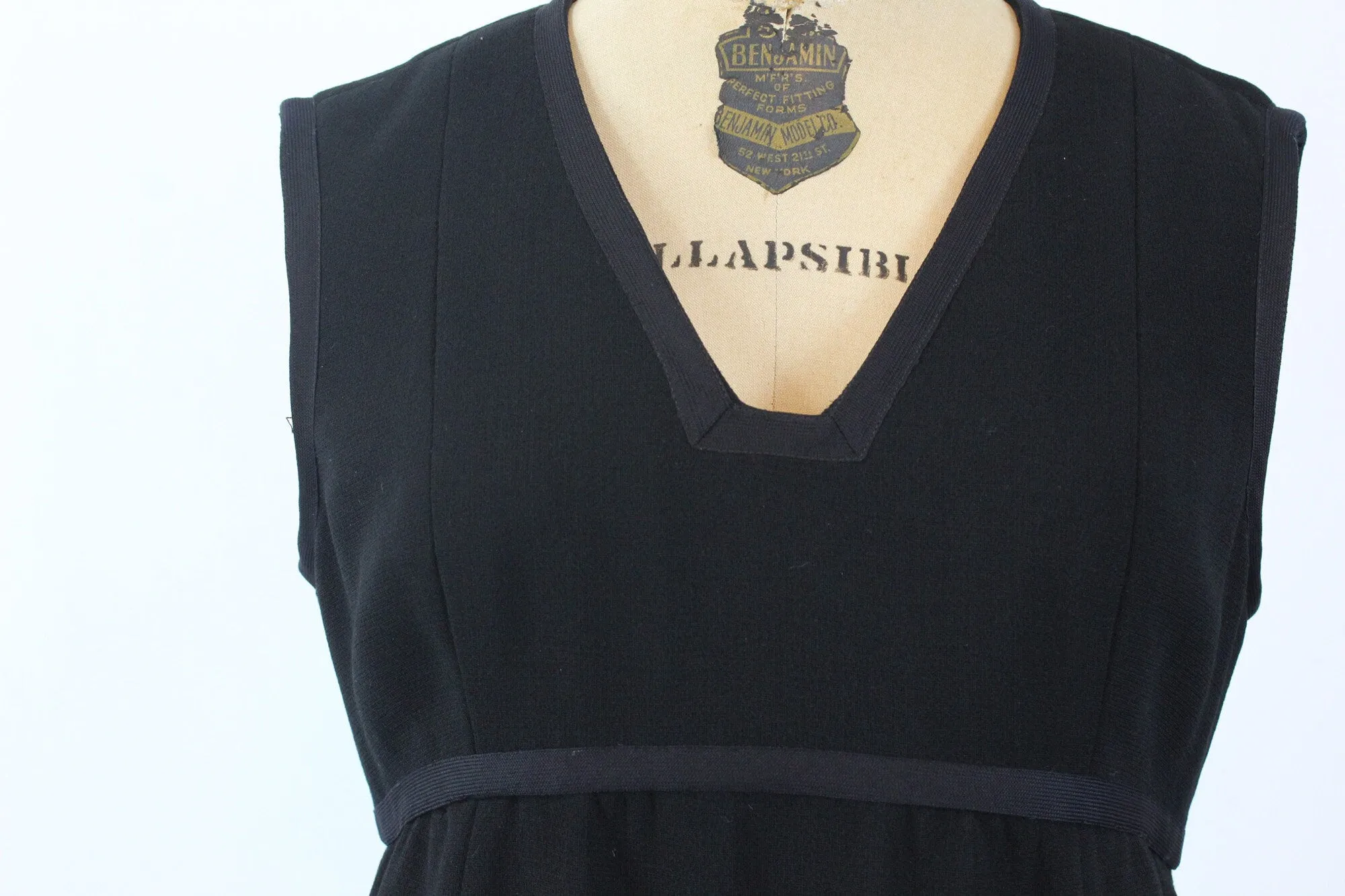 1960s GEOFFREY BEENE empire wool babydoll dress small | new winter