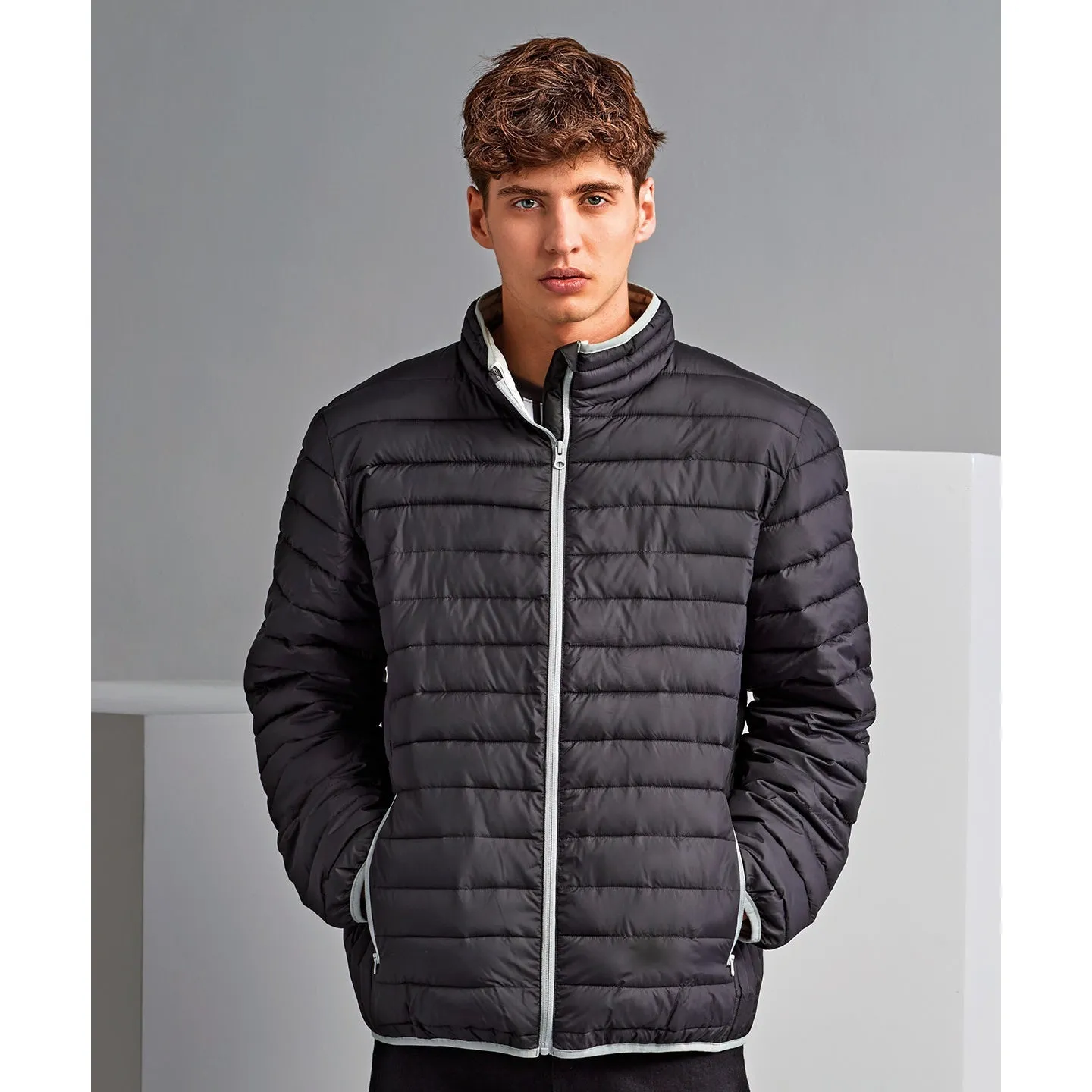 2786 Mens Traverse Padded Jacket