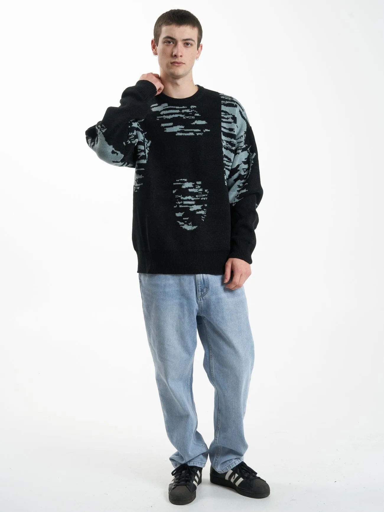 In Order Crew Knit - Black