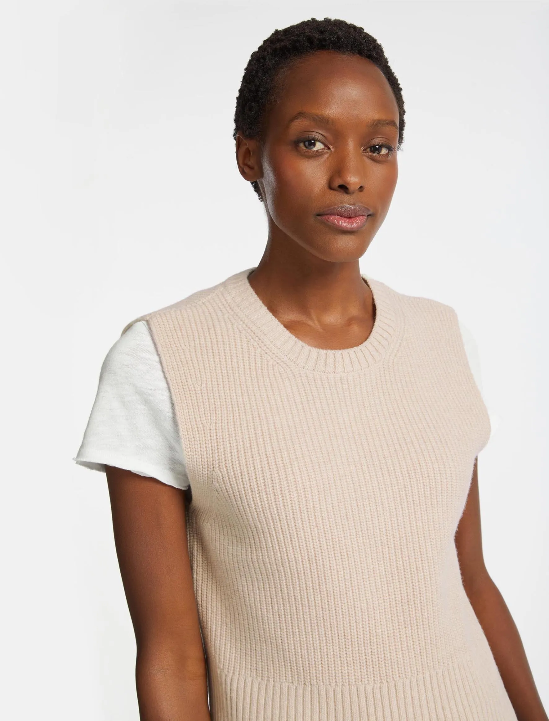 Janie Wool Round Neck Sleeveless Jumper - Oatmeal