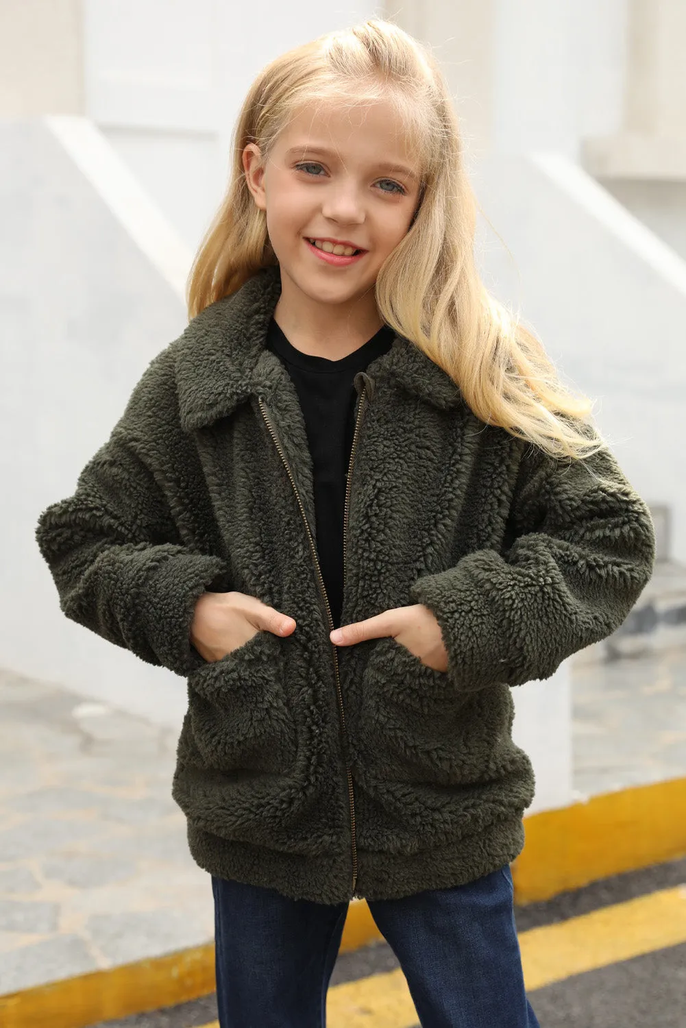 Little Girls Turnover Collar Zip Up Fur Jacket