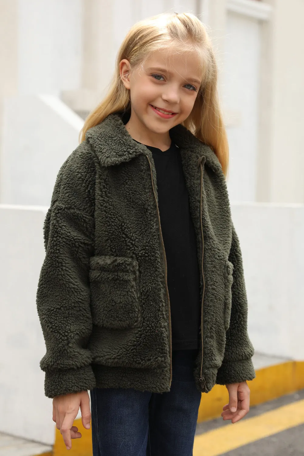 Little Girls Turnover Collar Zip Up Fur Jacket