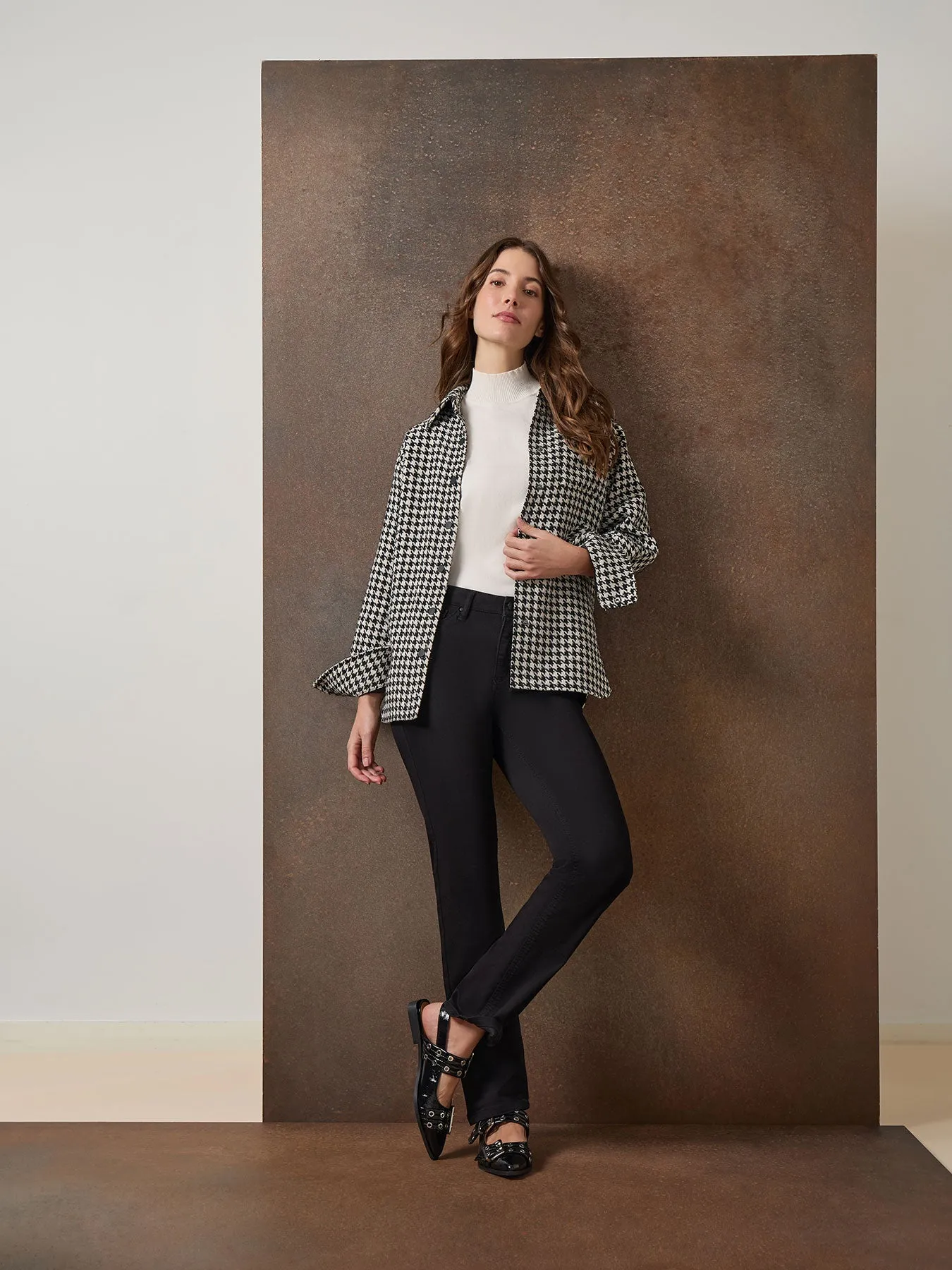 Plus Houndstooth Button-Front Shacket