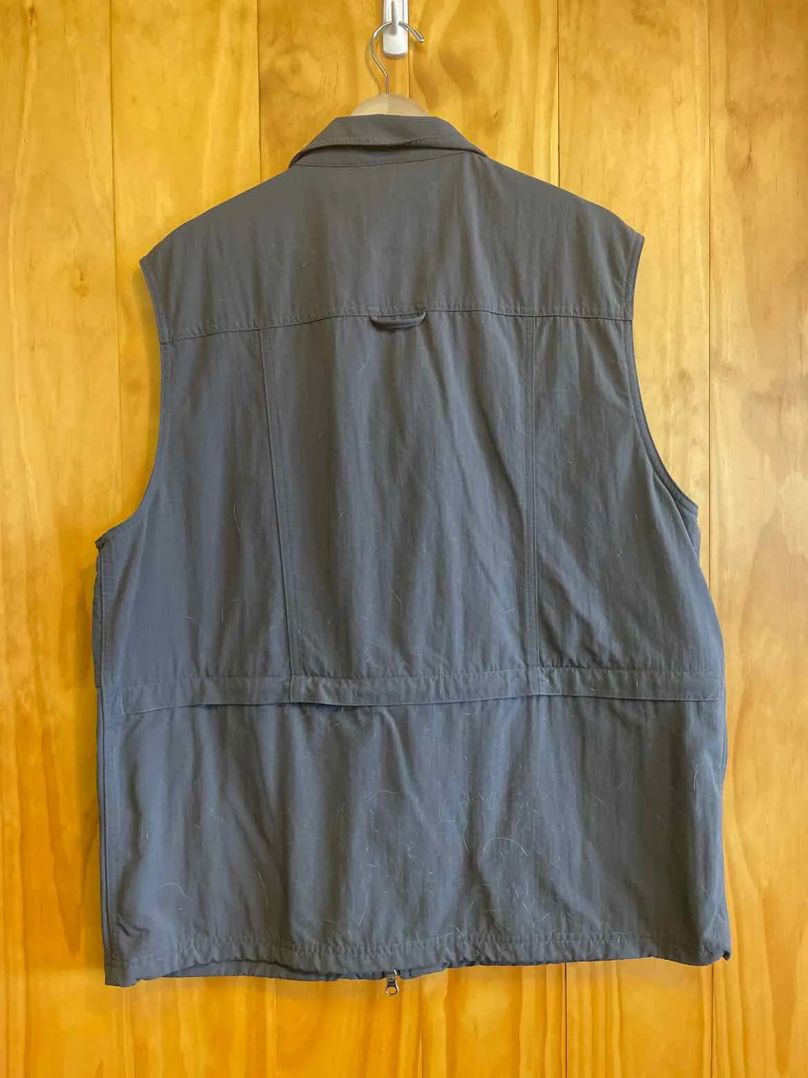 Size L Travel Smith Men's Vest