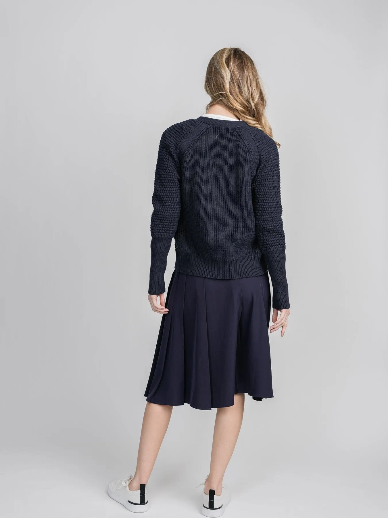 STITCHED DOWN PLEATED SKIRT(SHORT)-NAVY