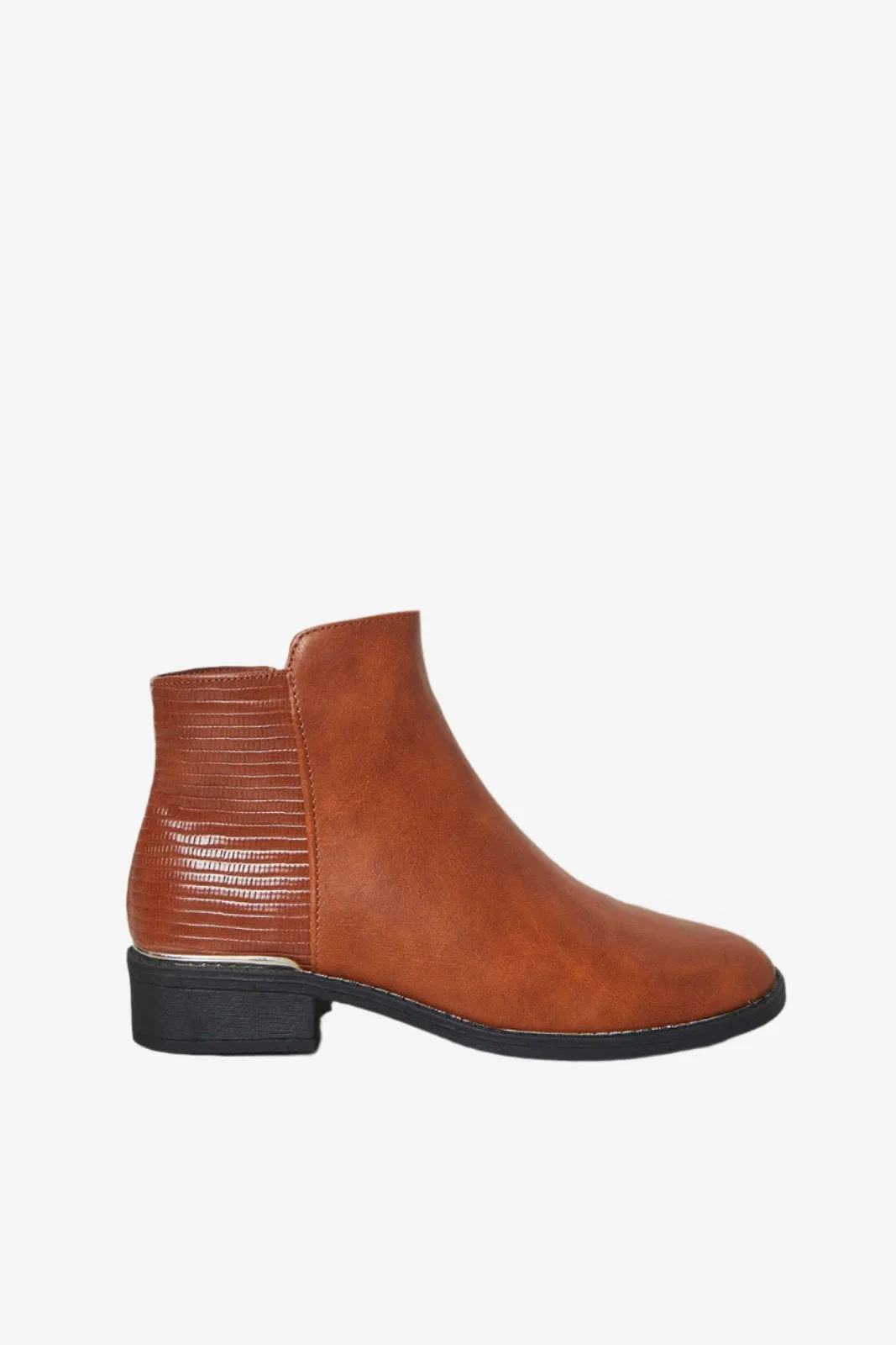 Women Tan Chelsea Boot