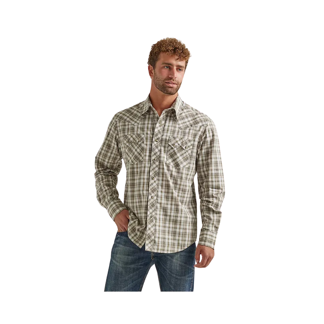 Wrangler Men's Retro Beige Snap Plaid Shirt