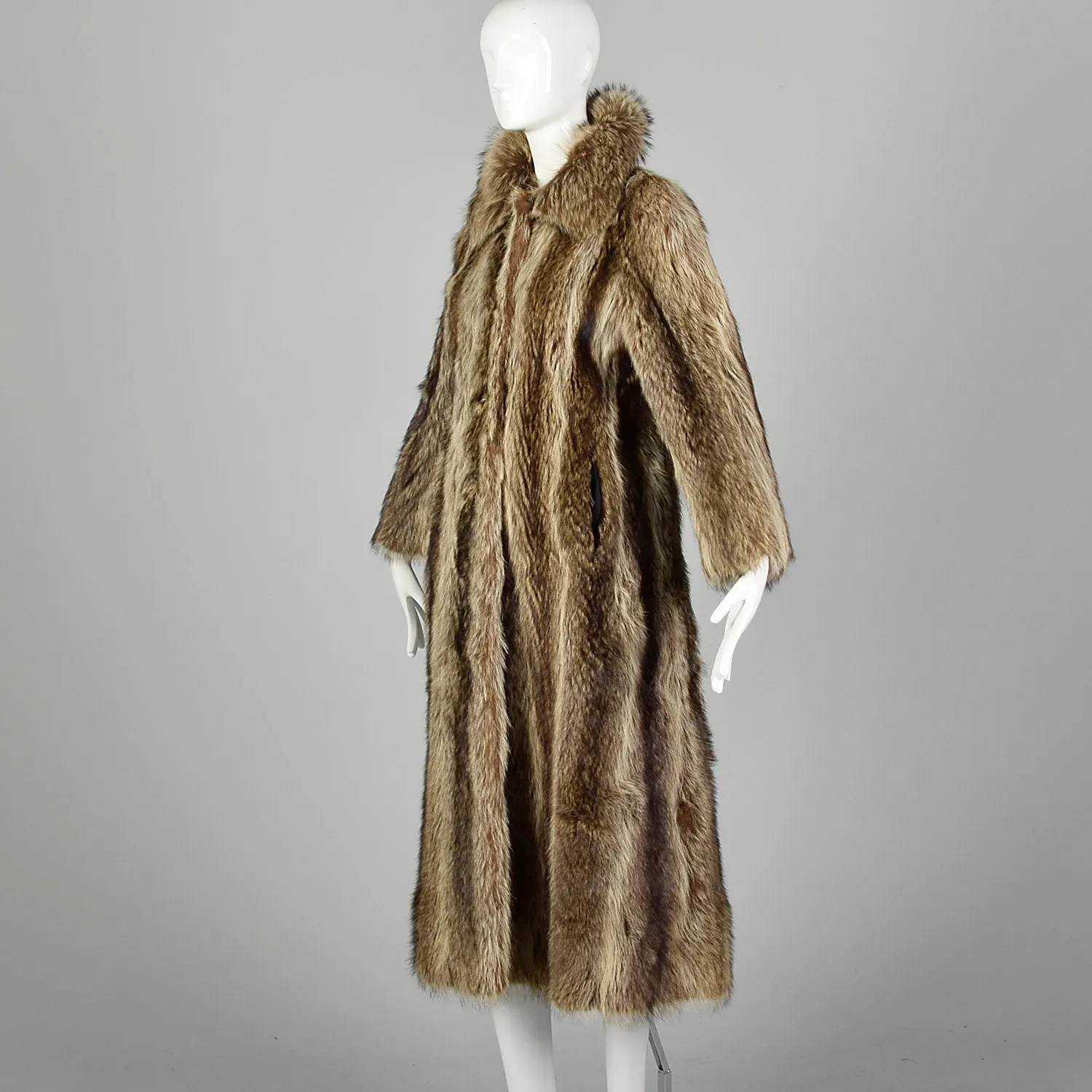 XS 1970s Raccoon Fur Coat